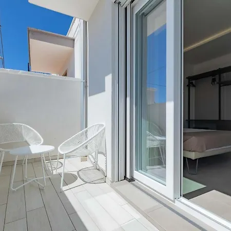 בית הארחה Horizon Rooms&home 4*