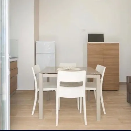 Πανσιόν Horizon Rooms&home