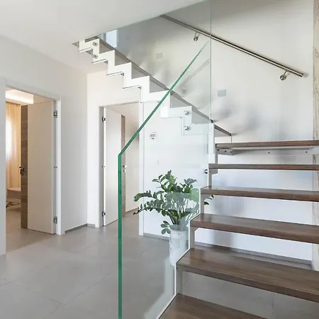 Horizon Rooms&home 3* Torre Lapillo