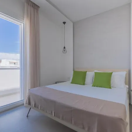 Horizon Rooms&home 3* Torre Lapillo