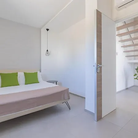 Penzion Horizon Rooms&home Torre Lapillo